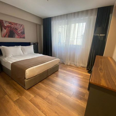 The Royals Hotel İzmir Exterior photo