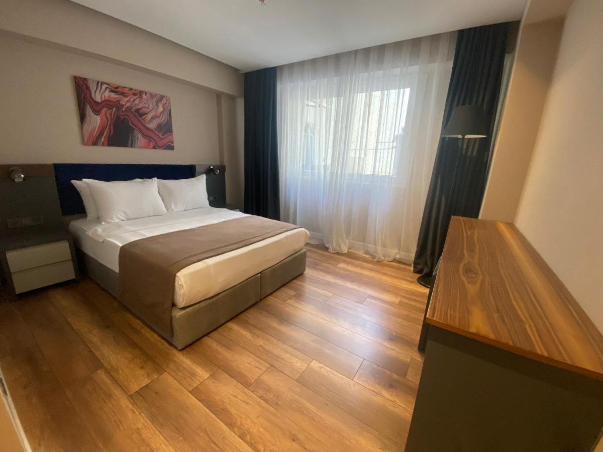 The Royals Hotel İzmir Exterior photo