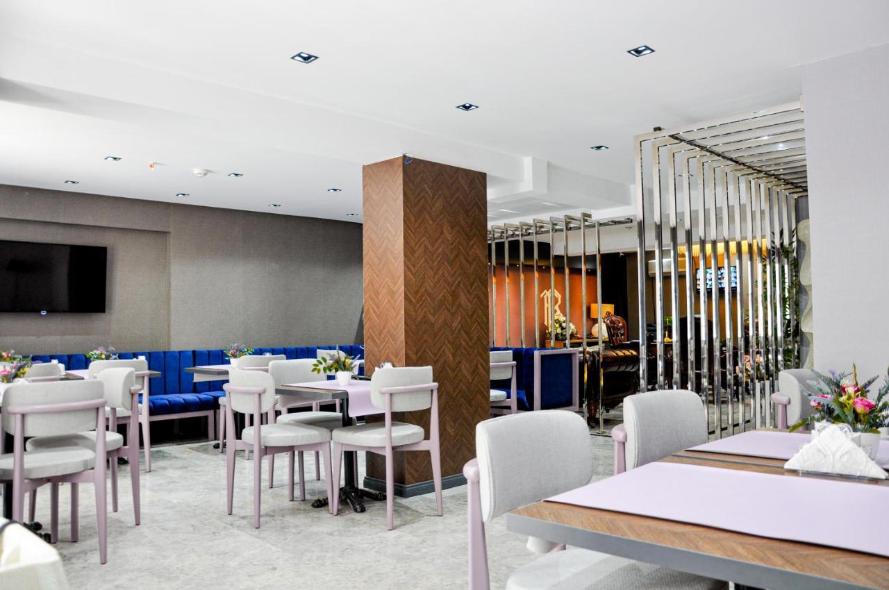 The Royals Hotel İzmir Exterior photo