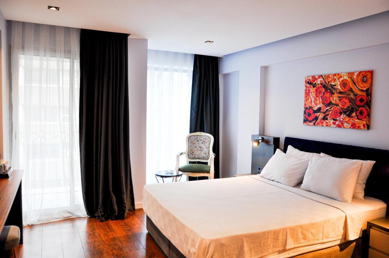 The Royals Hotel İzmir Exterior photo